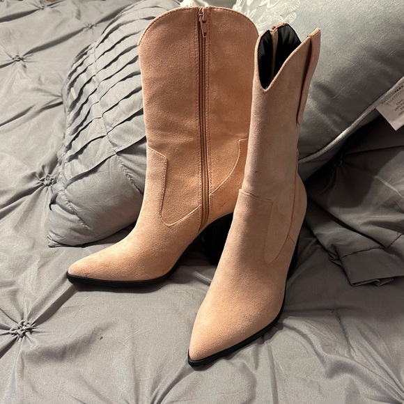Lulus Shoes - Lulu's Blush Heeled Boots